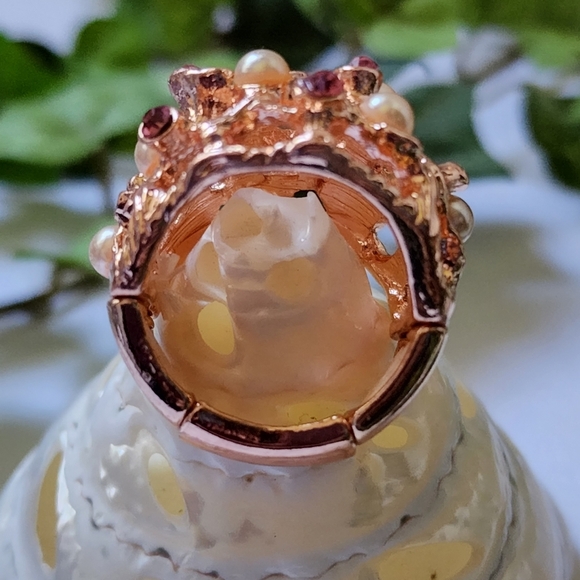 Blush Rose Gold Stretch Cluster Ring - Picture 6 of 7